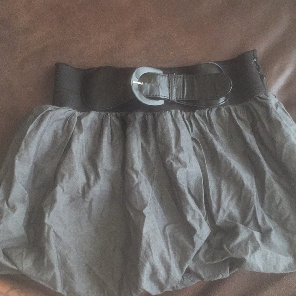 Black/gray puff skirt